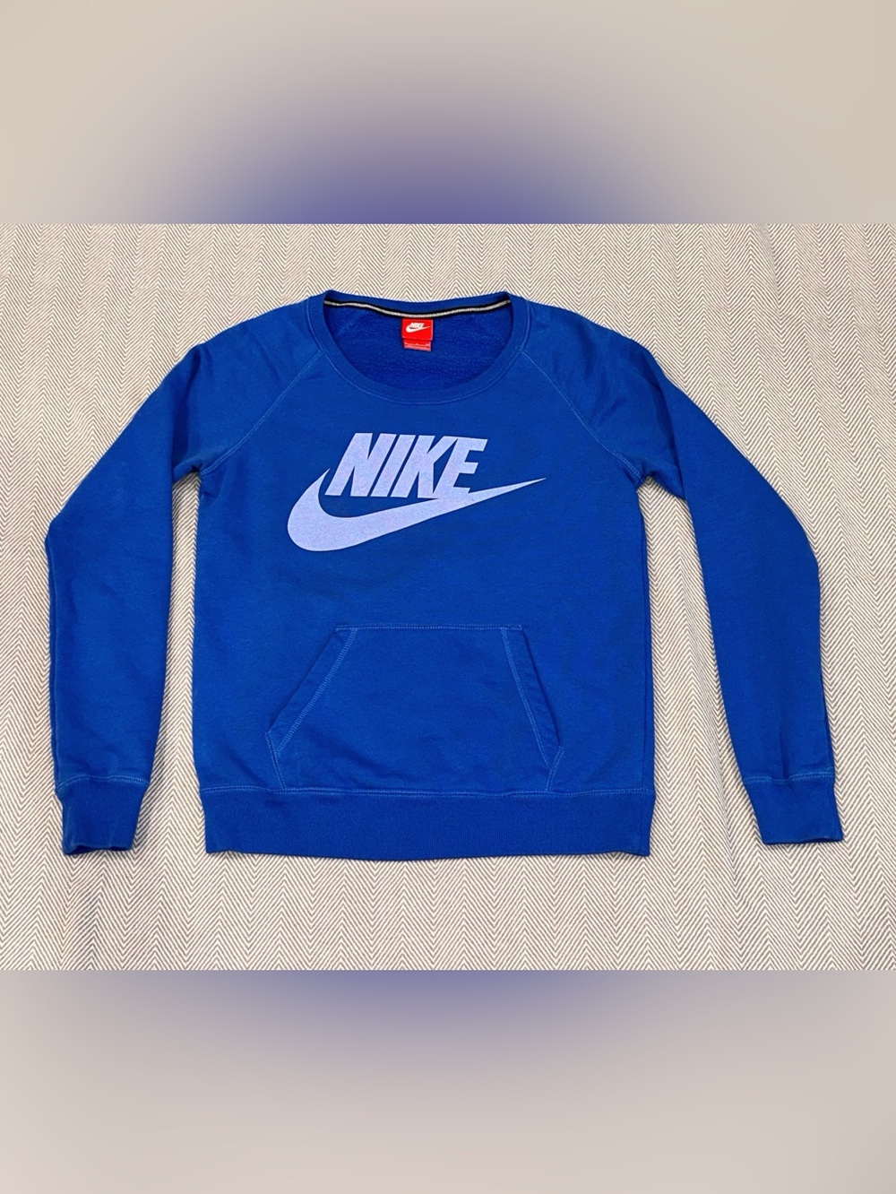 Nike Sweatshirt Royal Blue Pullover Swoosh Logo Crewneck Pocket Cotton Small